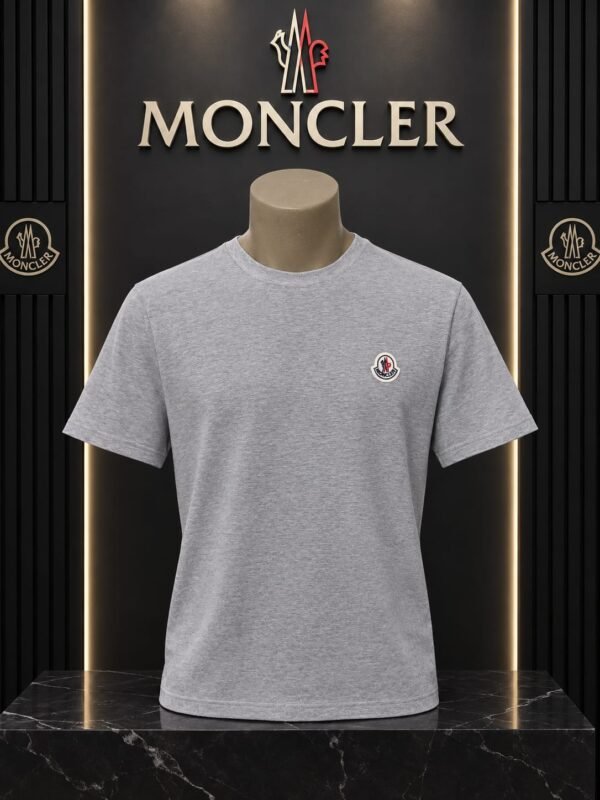 Moncler тениска — сиво